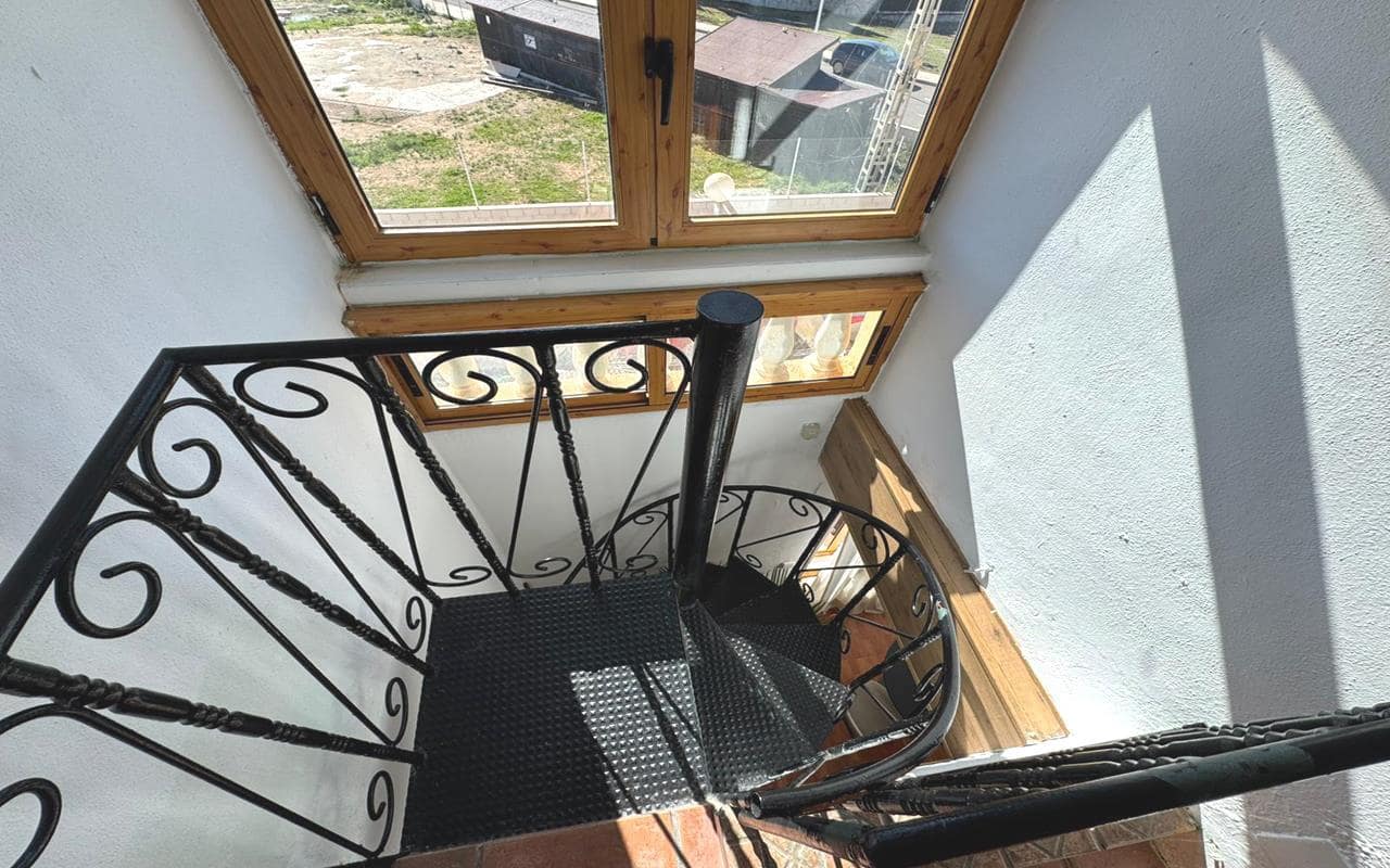 2 bedroom Apartment for sale in Torrevieja with pool garage - € 132,000 (Ref: 9603349)