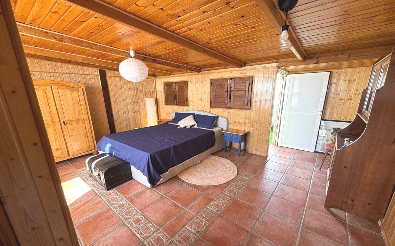 2 bedroom Apartment for sale in Torrevieja with pool garage - € 132,000 (Ref: 9603349)