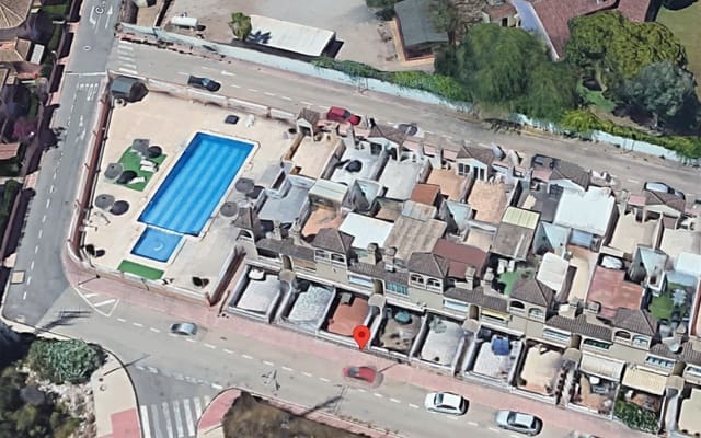 2 bedroom Apartment for sale in Torrevieja with pool garage - € 132,000 (Ref: 9603349)