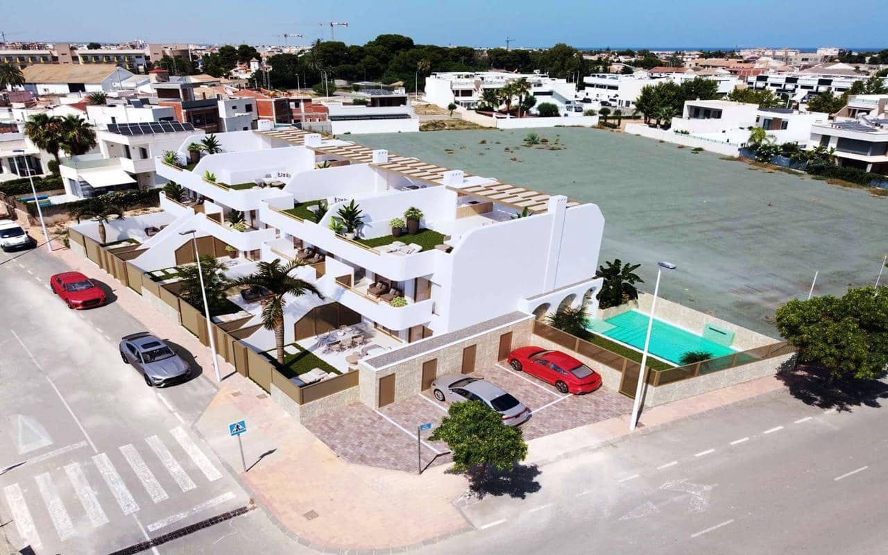 2 slaapkamer Penthouse te koop in San Pedro del Pinatar met zwembad garage - € 339.900 (Ref: 9603350)
