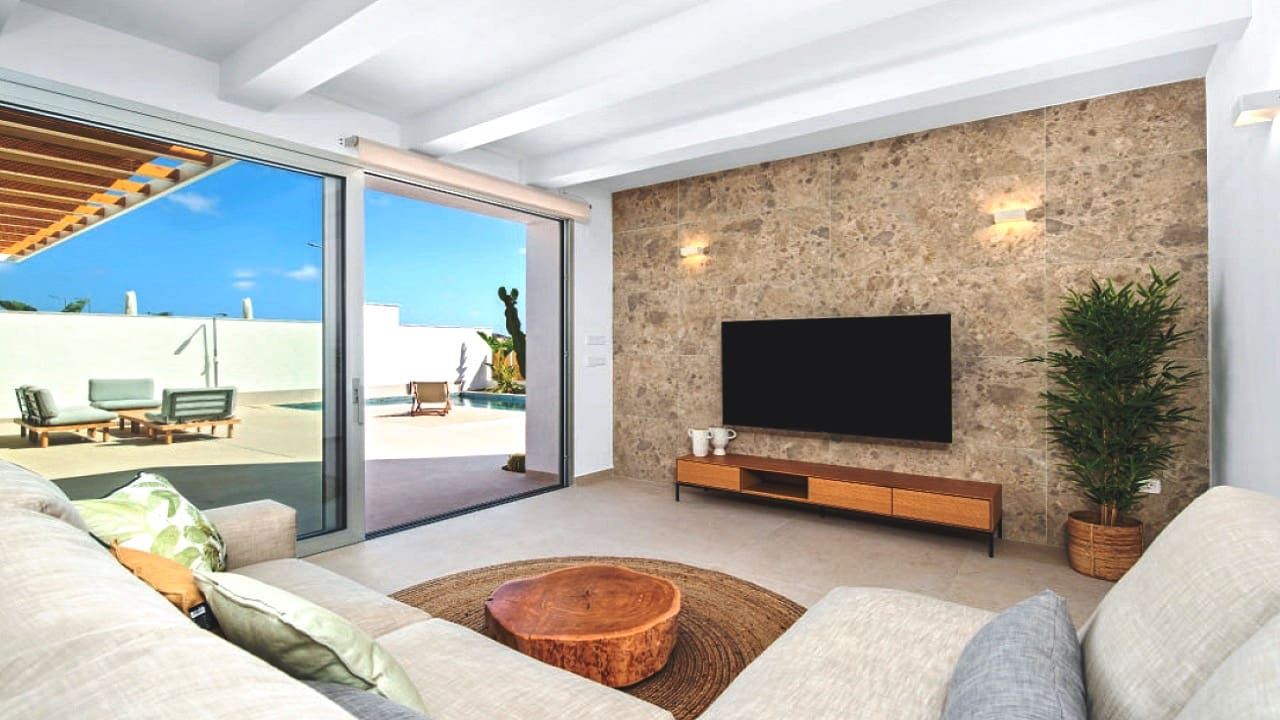 3 bedroom Villa for sale in Dolores with pool garage - € 259,900 (Ref: 9610353)