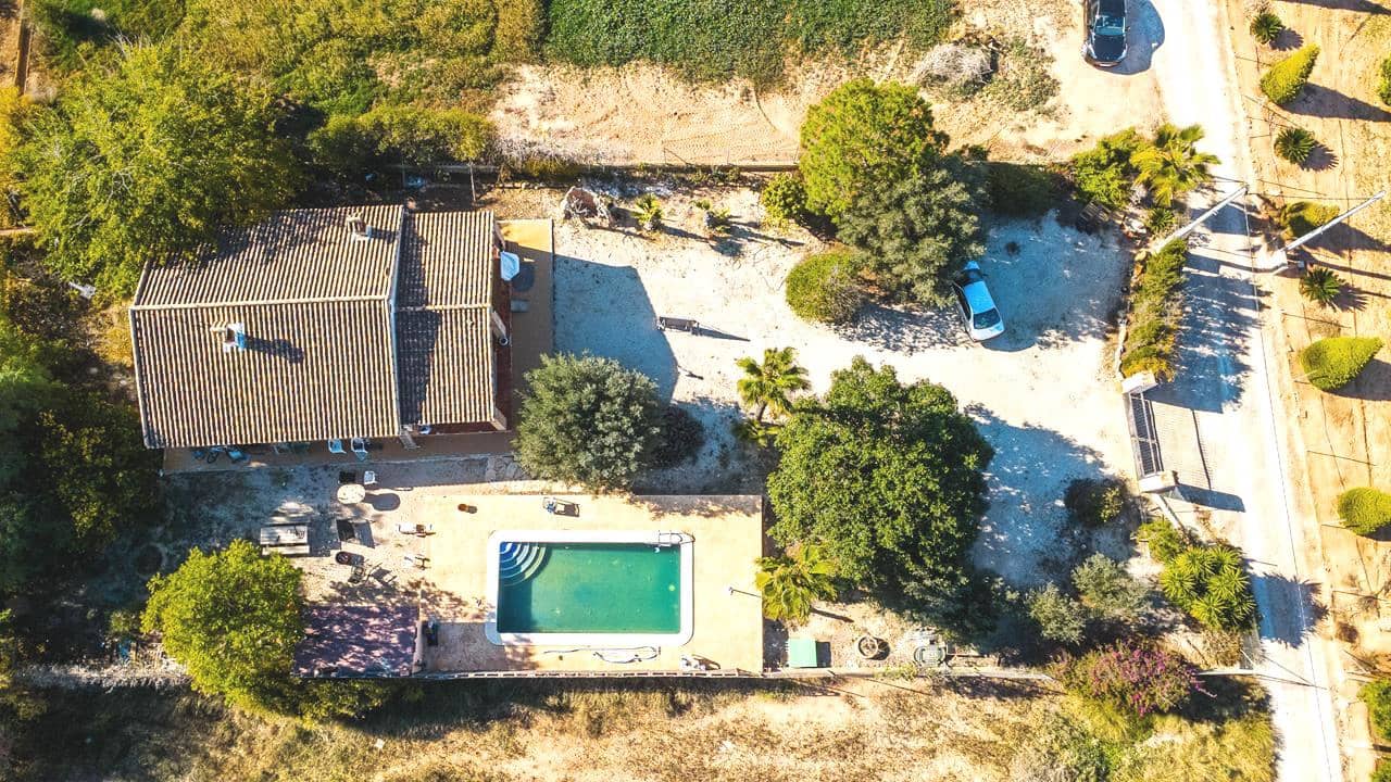 2 sypialnia Finka/Dom wiejski na sprzedaż w Fortuna z basenem garażem - 159 999 € (Ref: 9610644)