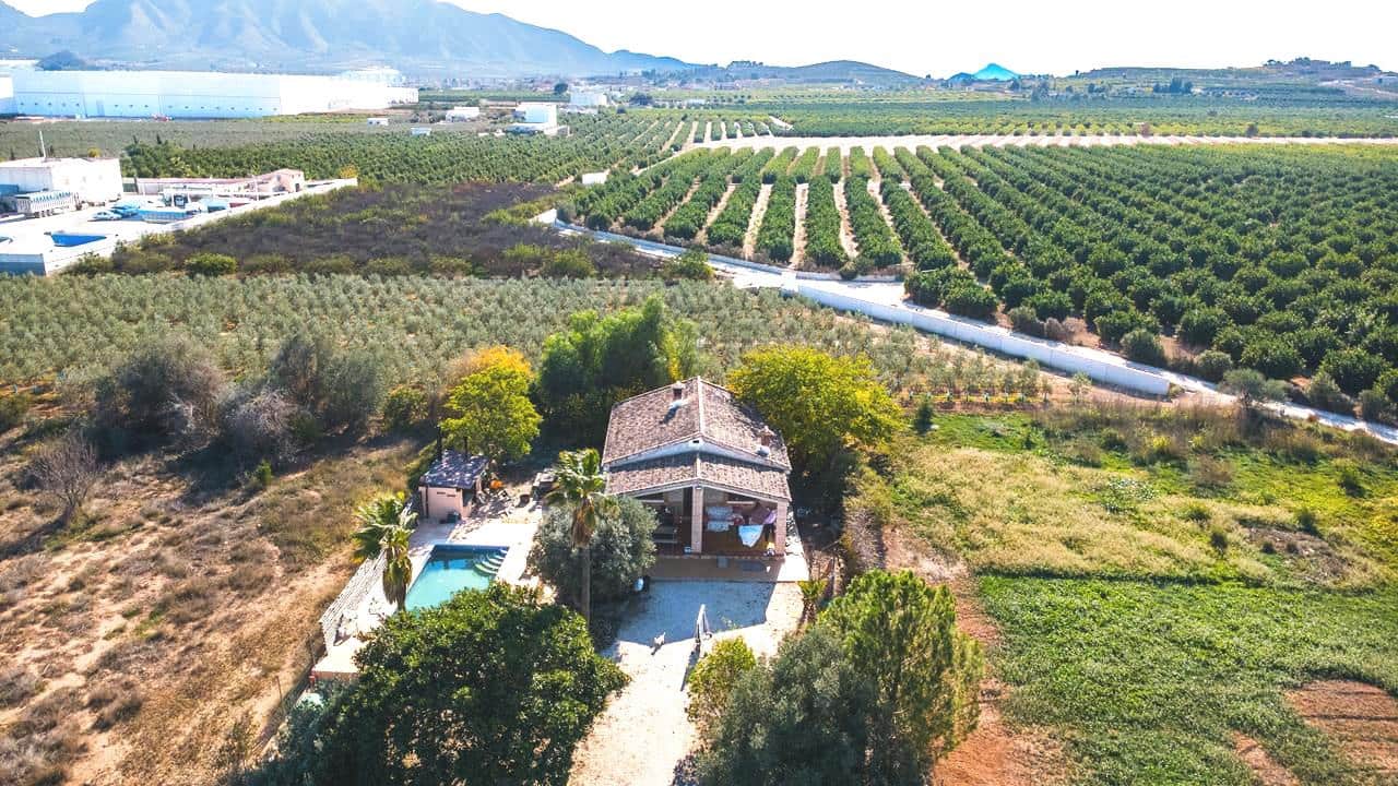 2 sypialnia Finka/Dom wiejski na sprzedaż w Fortuna z basenem garażem - 159 999 € (Ref: 9610644)