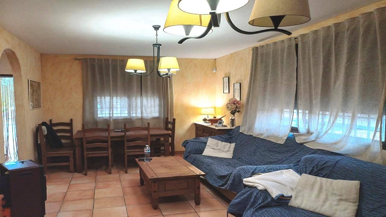 2 sypialnia Finka/Dom wiejski na sprzedaż w Fortuna z basenem garażem - 159 999 € (Ref: 9610644)