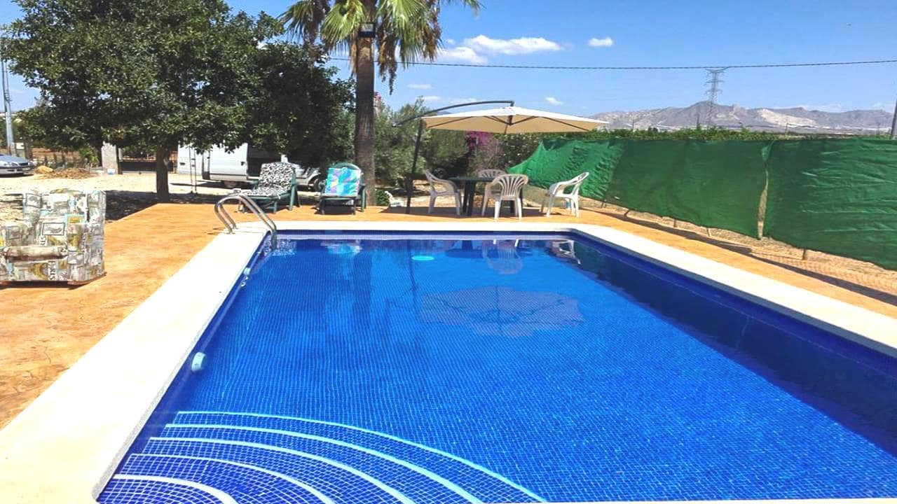 2 sypialnia Finka/Dom wiejski na sprzedaż w Fortuna z basenem garażem - 159 999 € (Ref: 9610644)