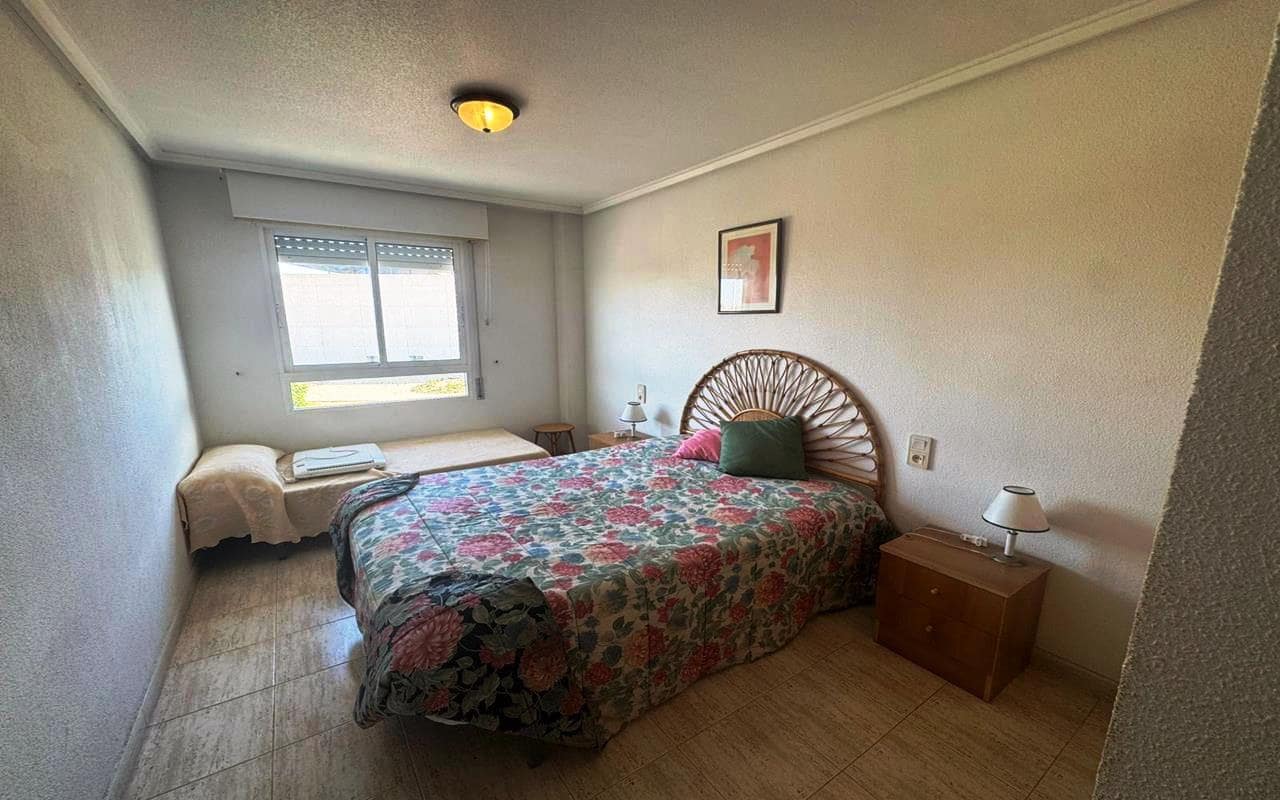 2 slaapkamer Appartement te koop in Torrevieja met zwembad - € 139.990 (Ref: 9618098)