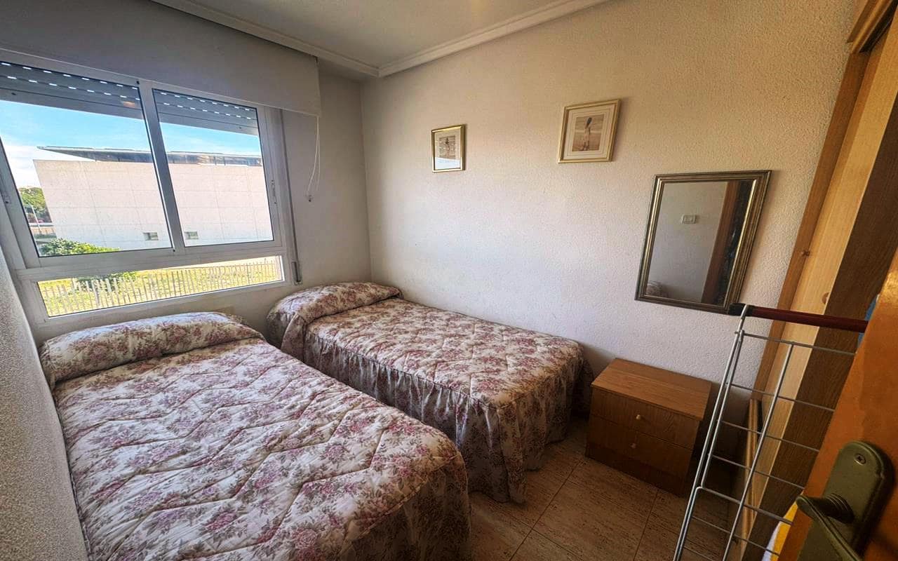 2 slaapkamer Appartement te koop in Torrevieja met zwembad - € 139.990 (Ref: 9618098)