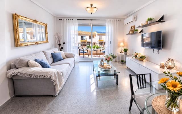 3 bedroom Apartment for sale in San Miguel de Salinas with garage - € 139,900 (Ref: 9628303)