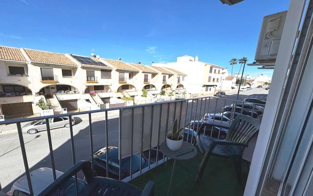 3 bedroom Apartment for sale in San Miguel de Salinas with garage - € 139,900 (Ref: 9628303)