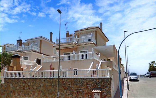 5 camera da letto Villa in vendita in Torrevieja con piscina garage - 549.000 € (Rif: 9632908)