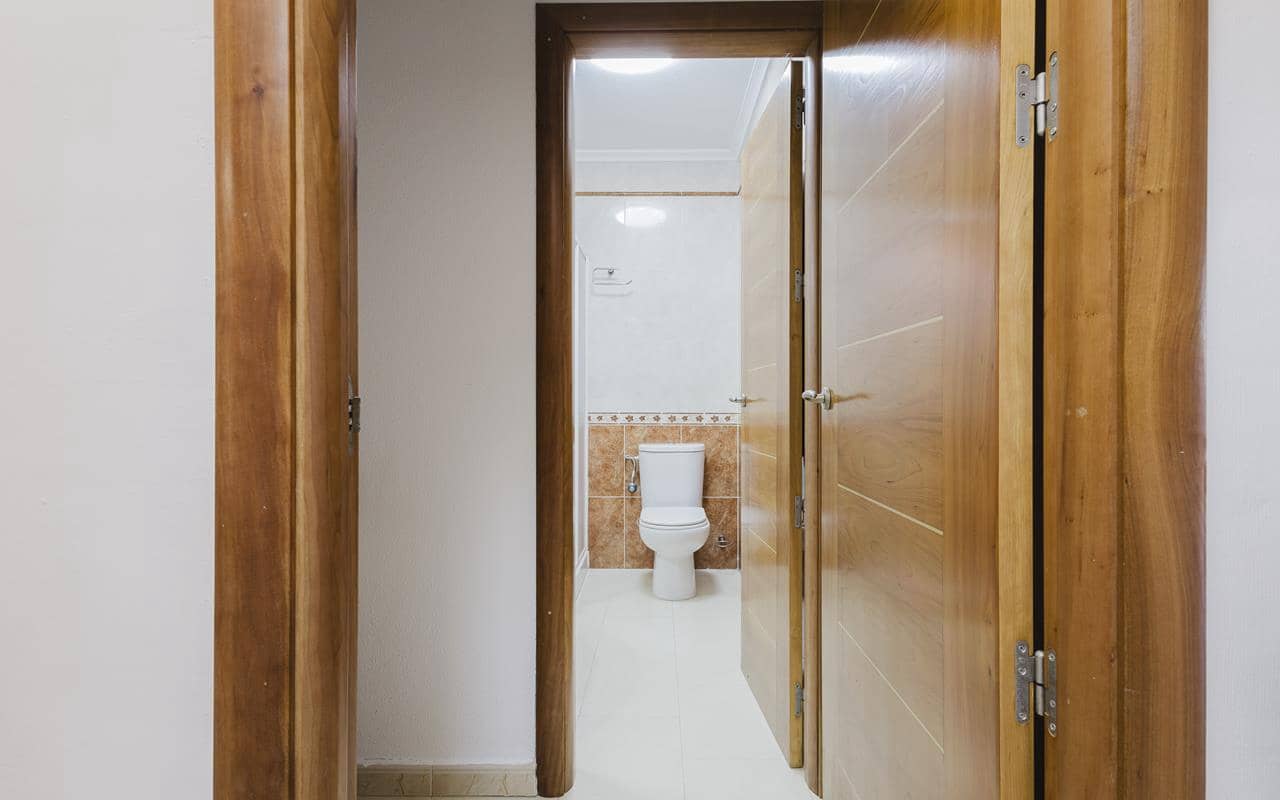 2 slaapkamer Villa te koop in Torrevieja met zwembad garage - € 239.000 (Ref: 9714192)