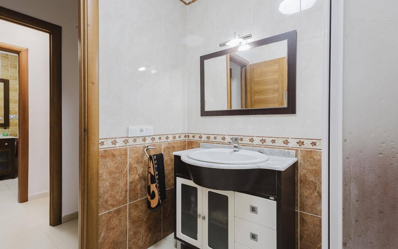 2 slaapkamer Villa te koop in Torrevieja met zwembad garage - € 239.000 (Ref: 9714192)