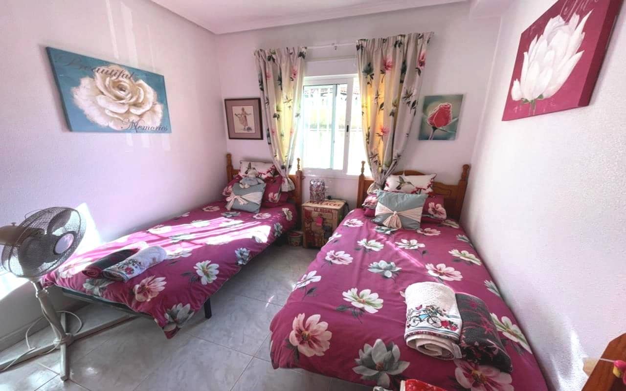 3 bedroom Villa for sale in La Marquesa with pool garage - € 179,900 (Ref: 9720464)