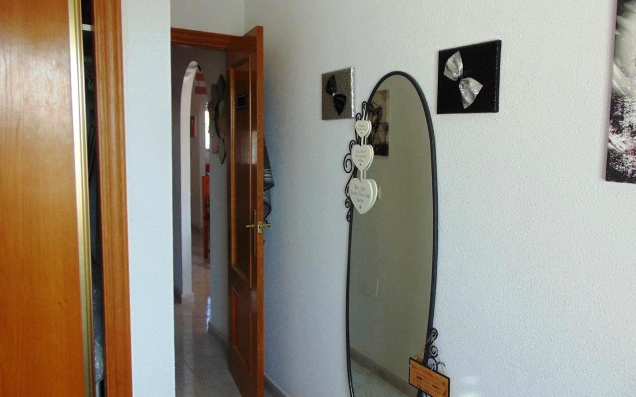 3 bedroom Villa for sale in La Marquesa with pool garage - € 179,900 (Ref: 9720464)