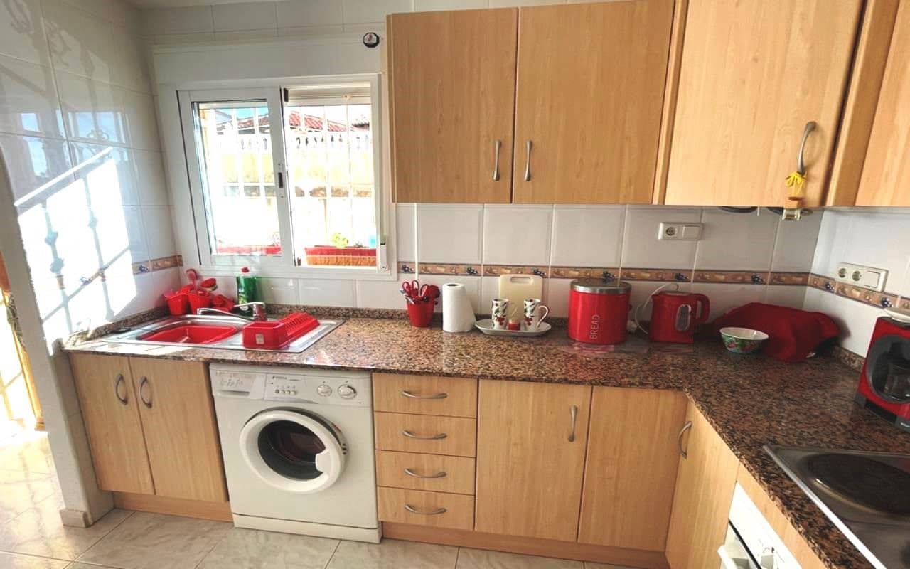 3 bedroom Villa for sale in La Marquesa with pool garage - € 179,900 (Ref: 9720464)