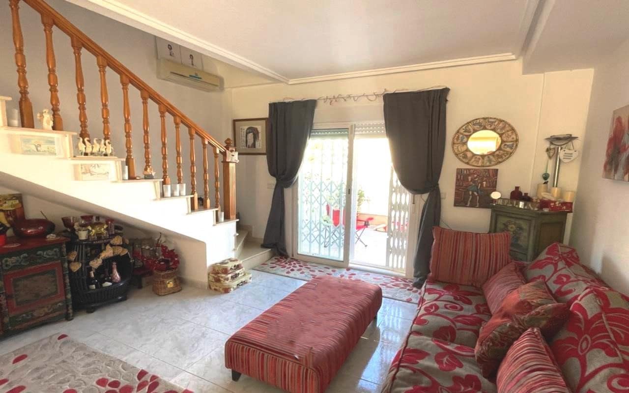 3 bedroom Villa for sale in La Marquesa with pool garage - € 179,900 (Ref: 9720464)