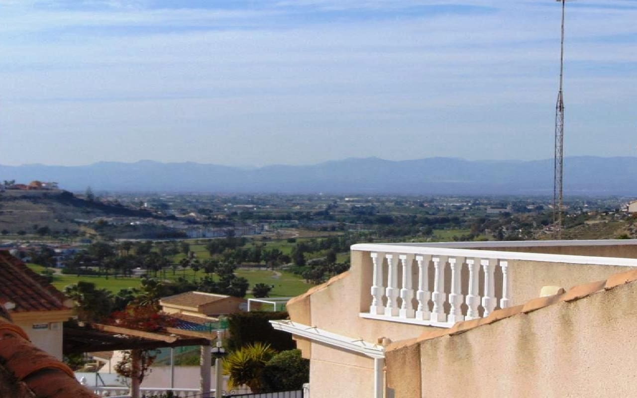 3 bedroom Villa for sale in La Marquesa with pool garage - € 179,900 (Ref: 9720464)