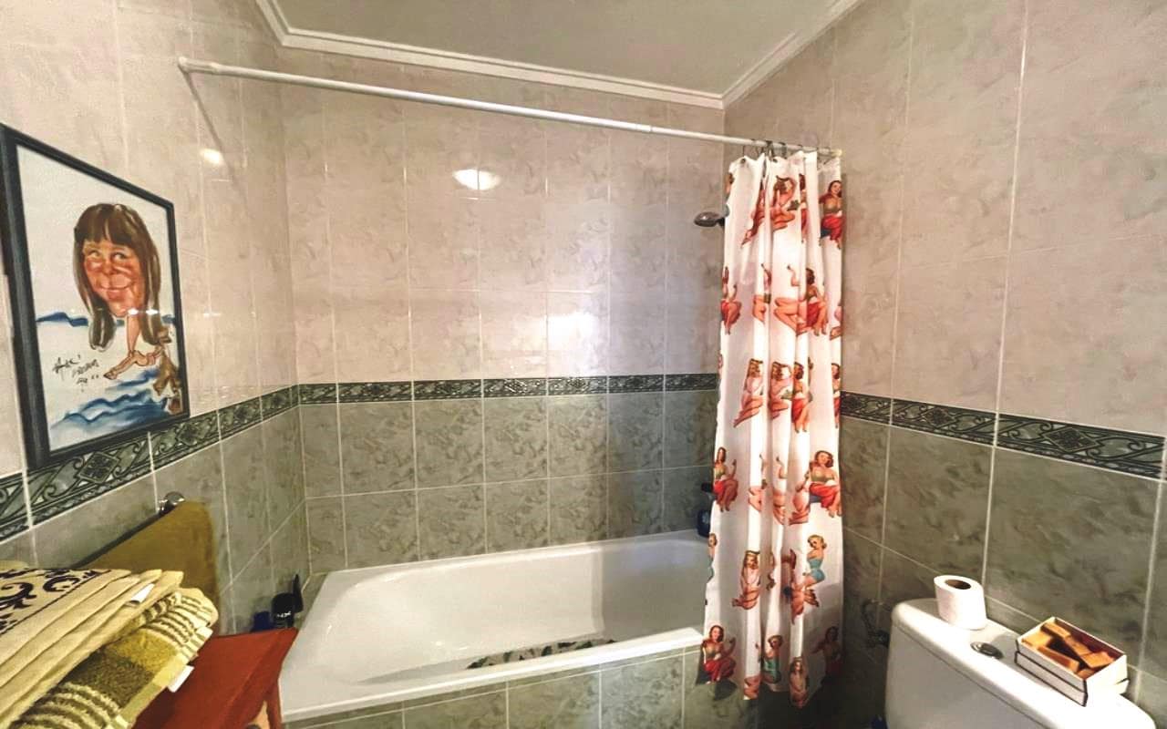 3 bedroom Villa for sale in La Marquesa with pool garage - € 179,900 (Ref: 9720464)