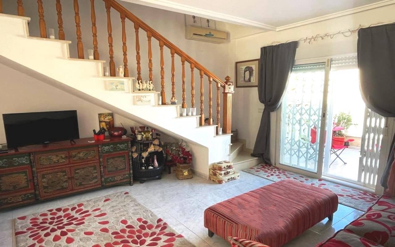 3 bedroom Villa for sale in La Marquesa with pool garage - € 179,900 (Ref: 9720464)