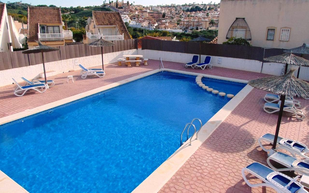 3 bedroom Villa for sale in La Marquesa with pool garage - € 179,900 (Ref: 9720464)