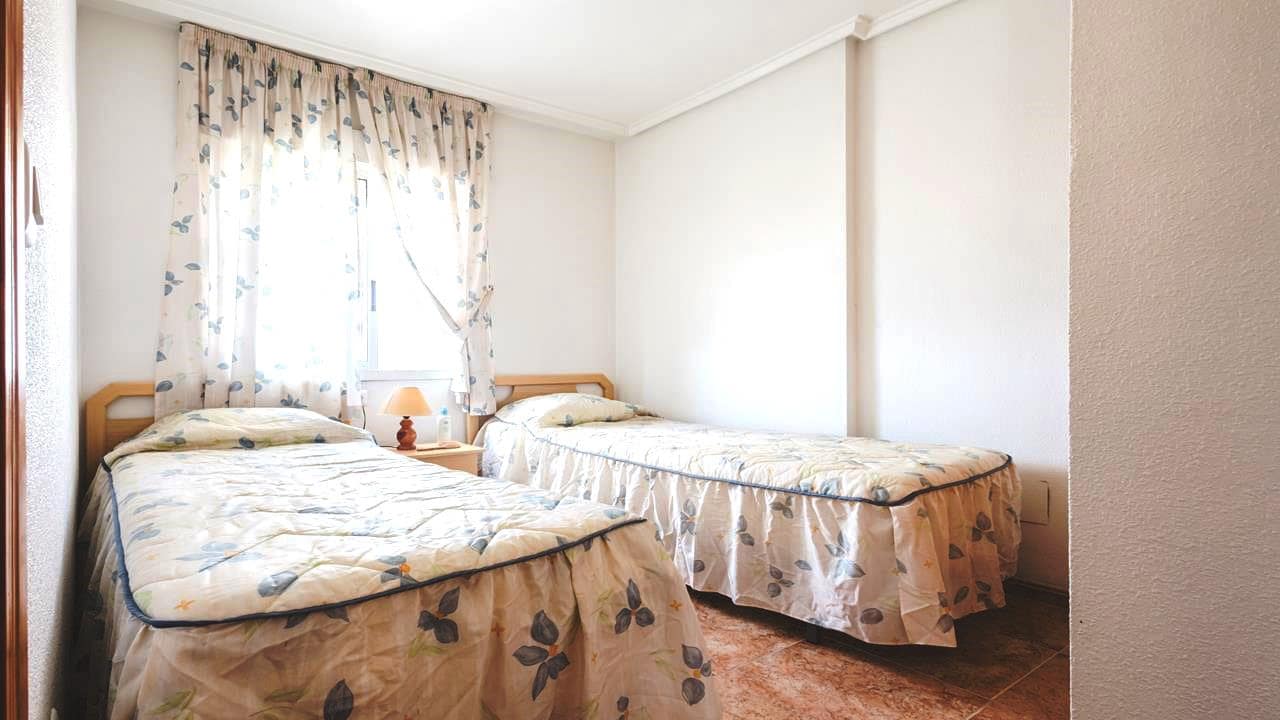 3 sypialnia Apartament na sprzedaż w Torrevieja z garażem - 154 000 € (Ref: 9731235)