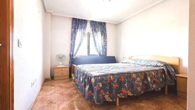 3 soveværelse Lejlighed til salg i Torrevieja med garage - € 154.000 (Ref: 9731235)