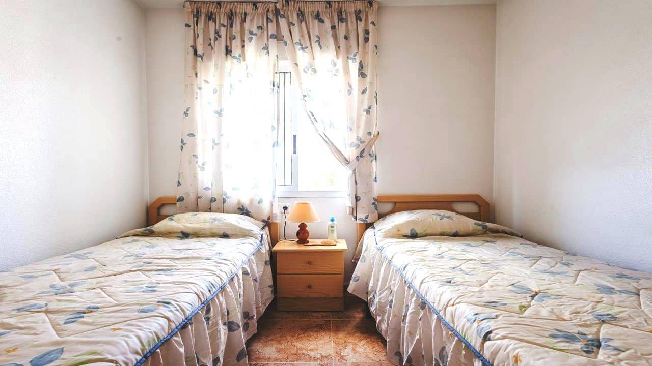 3 sypialnia Apartament na sprzedaż w Torrevieja z garażem - 154 000 € (Ref: 9731235)