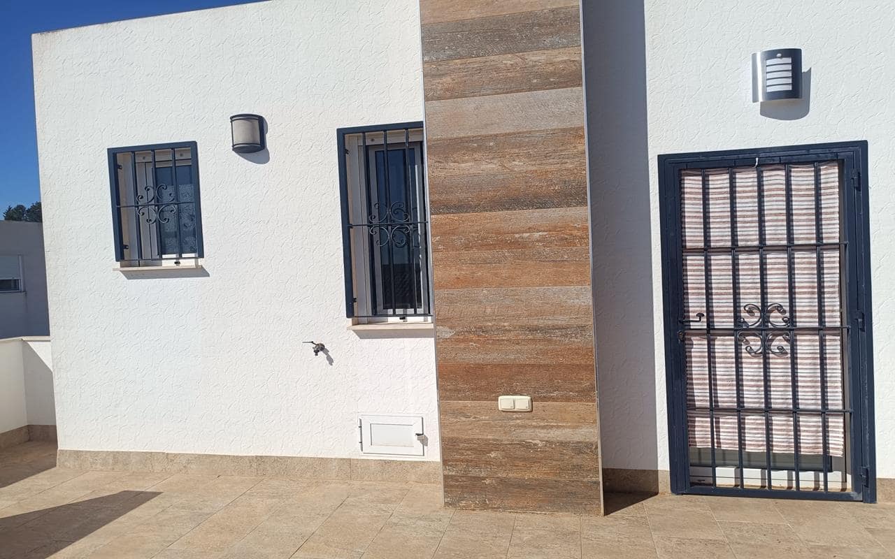 3 Zimmer Villa zu verkaufen in Fortuna mit Pool Garage - 179.000 € (Ref: 9731477)