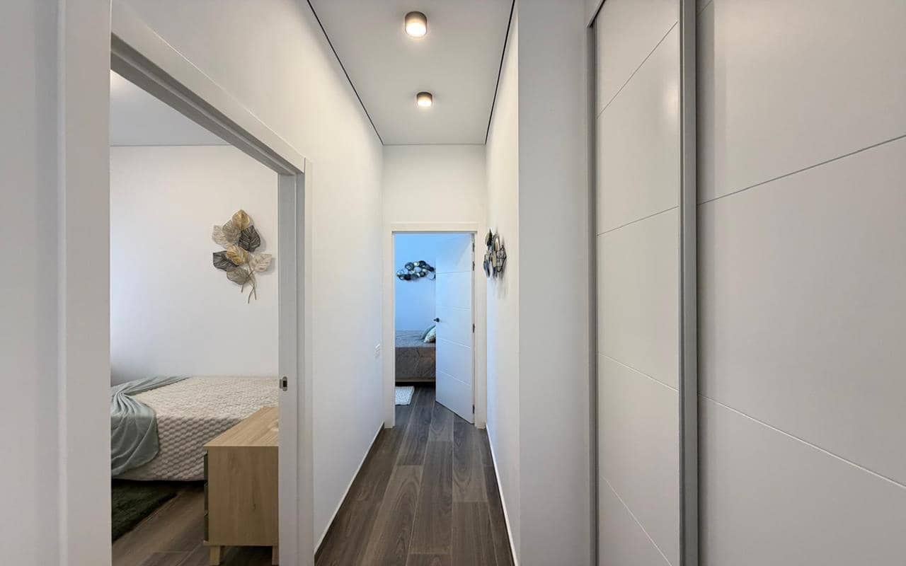 2 makuuhuone Huoneisto myytävänä paikassa Torrevieja - 159 900 € (Ref: 9733923)