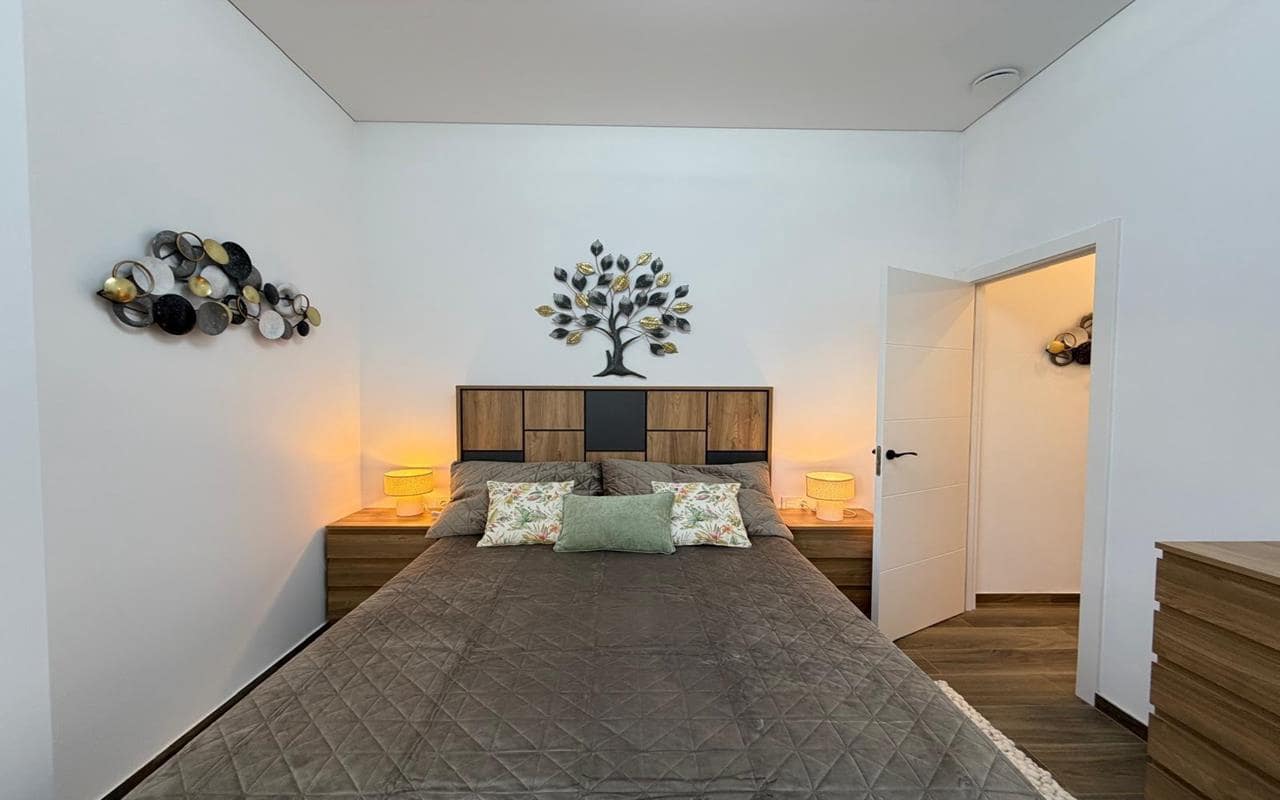 2 makuuhuone Huoneisto myytävänä paikassa Torrevieja - 159 900 € (Ref: 9733923)