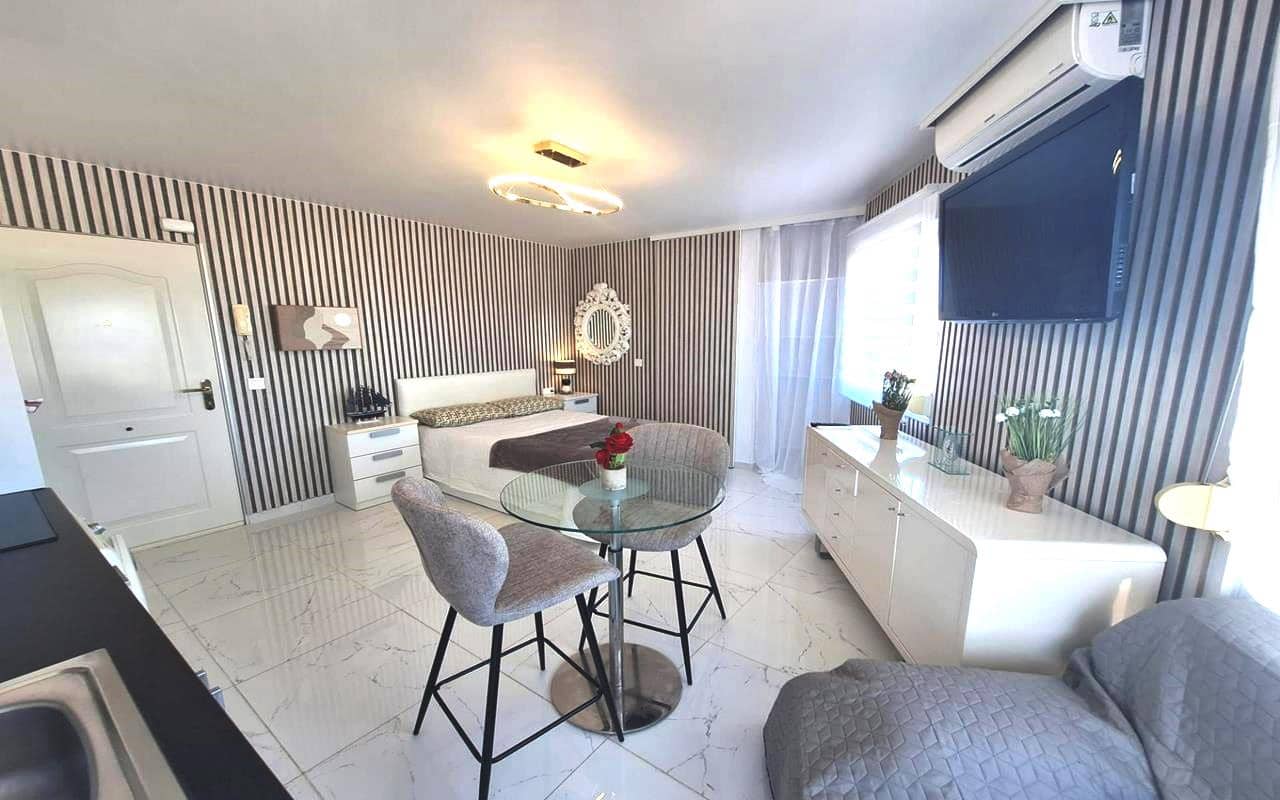 1 Zimmer Studio zu verkaufen in Torrevieja - 119.900 € (Ref: 9734047)