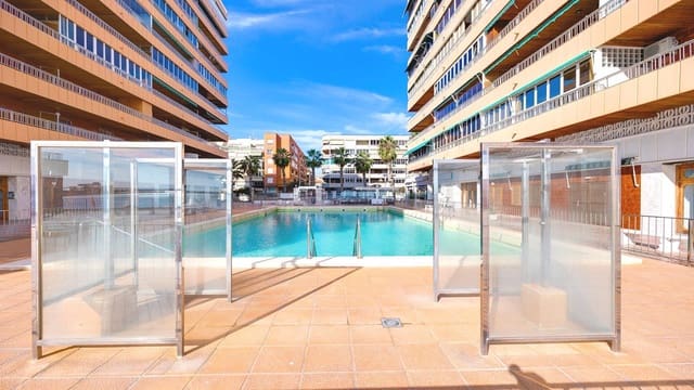 3 Zimmer Apartment zu verkaufen in Torrevieja mit Pool - 329.000 € (Ref: 9736154)