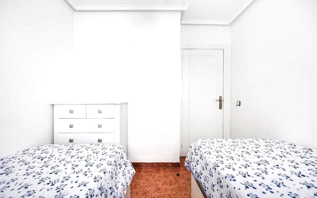 2 quarto Apartamento para venda em Torrevieja com piscina garagem - 159 995 € (Ref: 9737289)