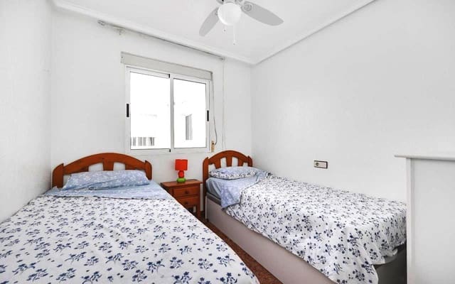 2 quarto Apartamento para venda em Torrevieja com piscina garagem - 159 995 € (Ref: 9737289)