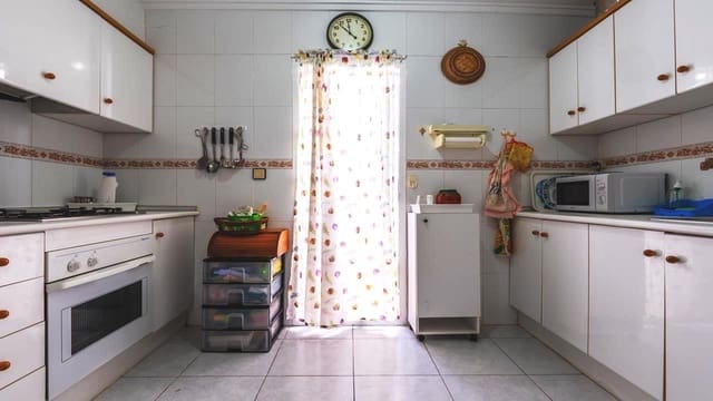 2 bedroom Bungalow for sale in La Florida, Orihuela with pool garage - € 160,000 (Ref: 9737290)