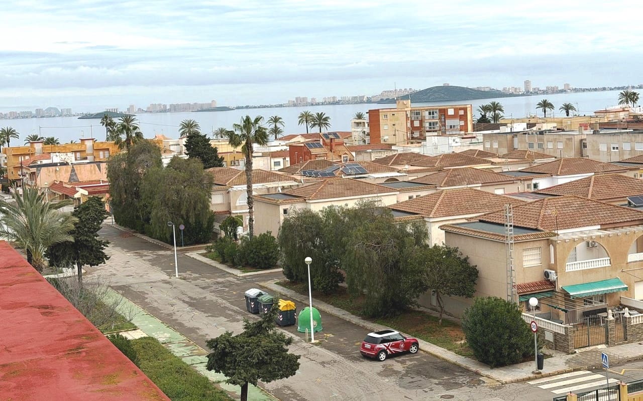 2 makuuhuone Huoneisto myytävänä paikassa Mar de Cristal mukana uima-altaan 
autotalli - 159 000 € (Ref: 9737699)