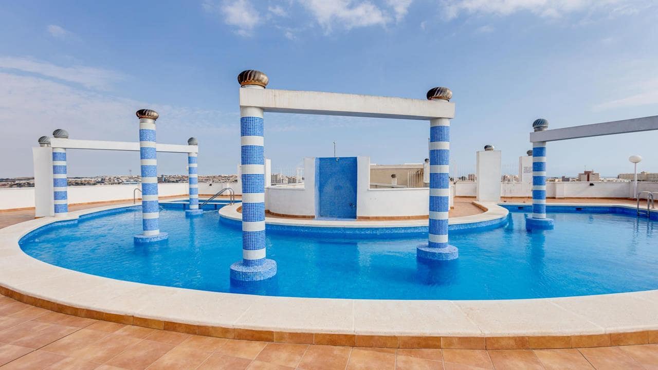 2 quarto Apartamento para venda em Torrevieja com piscina garagem - 179 995 € (Ref: 9747280)