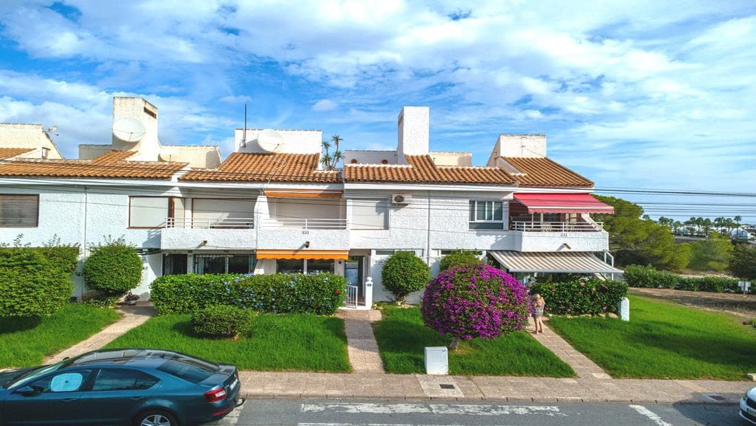 2 bedroom Bungalow for sale in Villamartin - € 199,000 (Ref: 9747511)