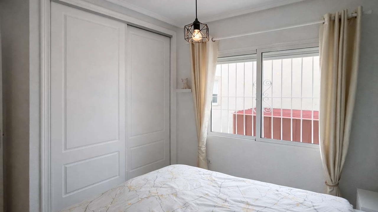 2 chambre Villa/Maison à vendre à Rojales avec piscine garage - 205 000 € (Ref: 9750919)