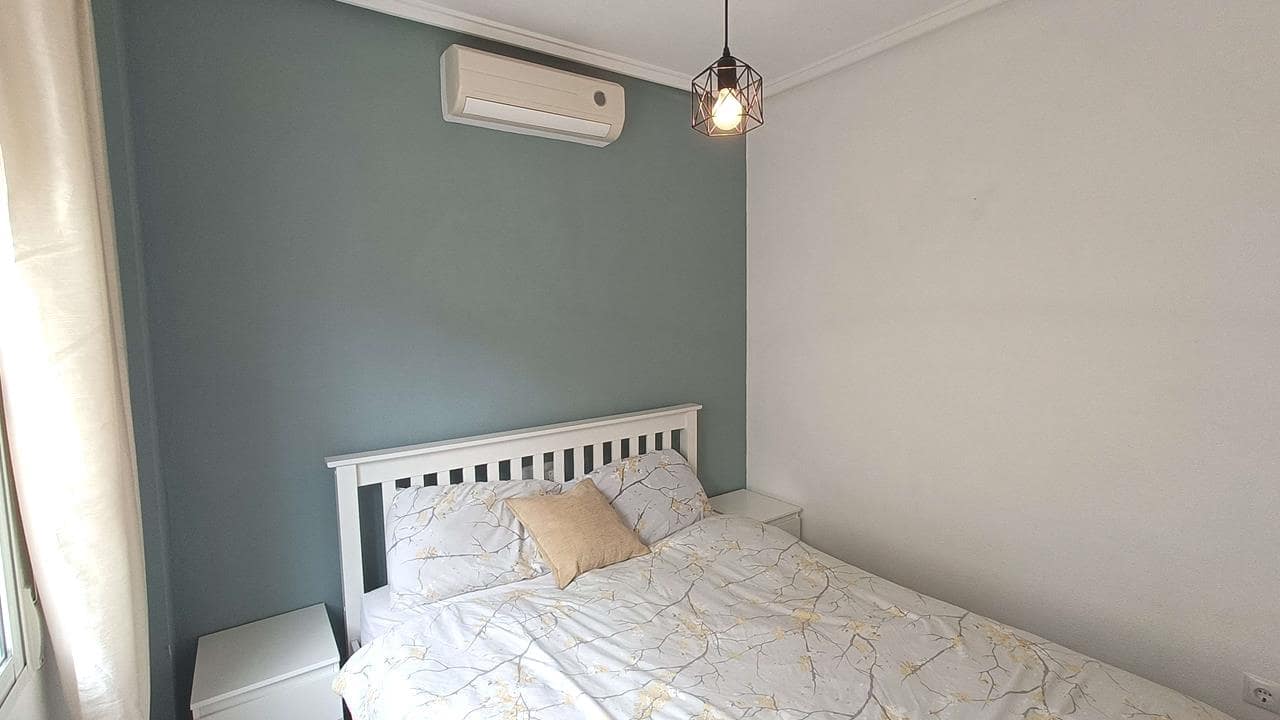 2 chambre Villa/Maison à vendre à Rojales avec piscine garage - 205 000 € (Ref: 9750919)