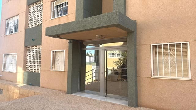 2 soverom Leilighet til salgs i Torrevieja med svømmebasseng garasje - € 159 990 (Ref: 9751448)