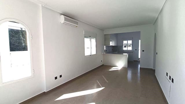 2 soverom Villa til salgs i Lo Crispin, Algorfa med svømmebasseng garasje - € 242 900 (Ref: 9753592)