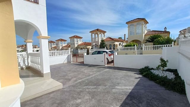 2 soverom Villa til salgs i Lo Crispin, Algorfa med svømmebasseng garasje - € 242 900 (Ref: 9753592)