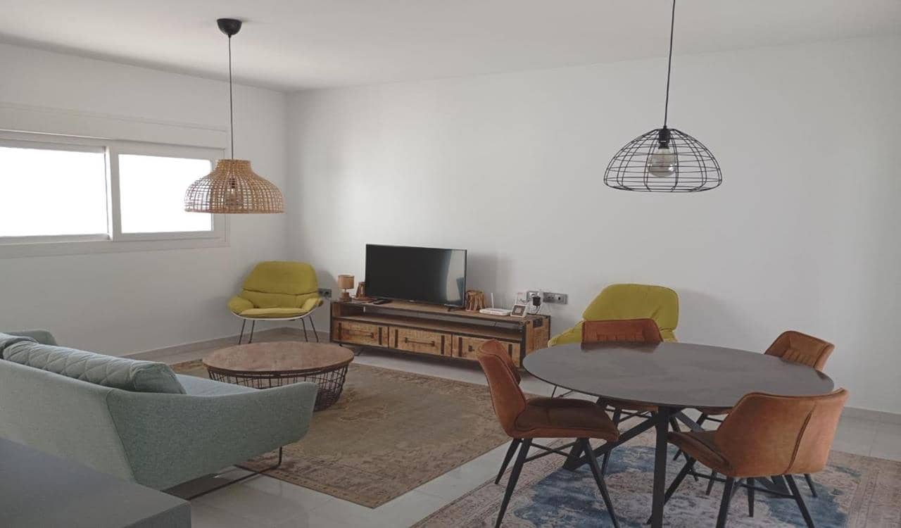 3 makuuhuone Huvila myytävänä paikassa Daya Vieja mukana uima-altaan 
autotalli - 295 000 € (Ref: 9753752)