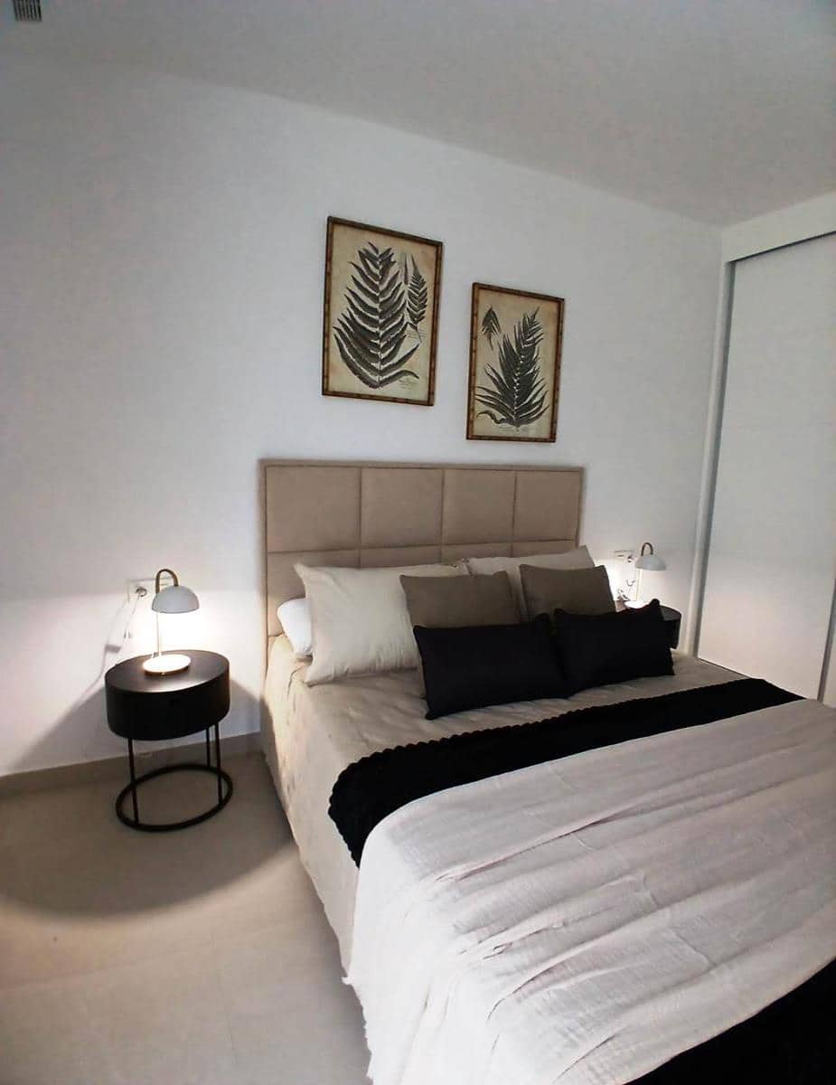 3 soverom Villa til salgs i Bigastro med svømmebasseng garasje - € 328 000 (Ref: 9756726)