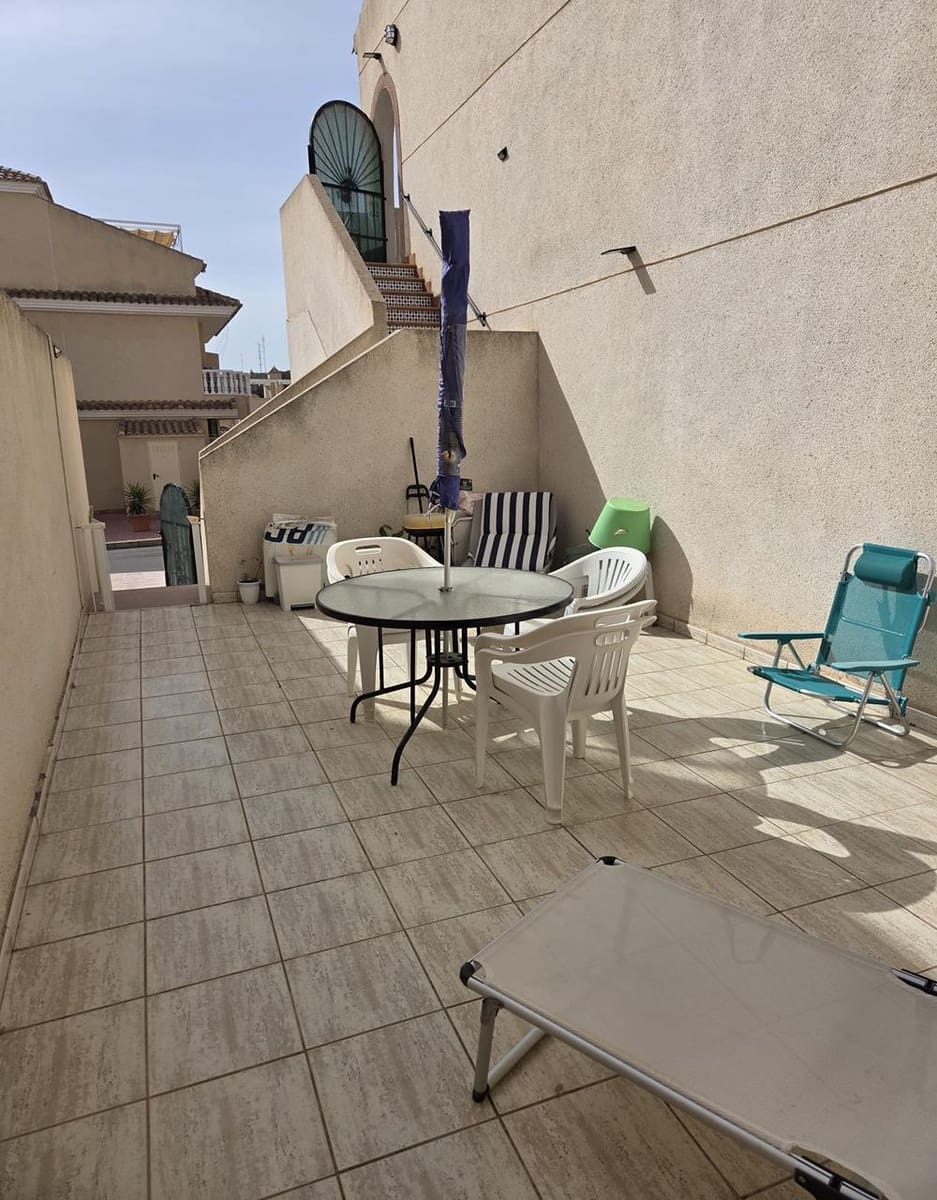 3 chambre Appartement à vendre à La Florida avec piscine garage - 210 000 € (Ref: 9761394)