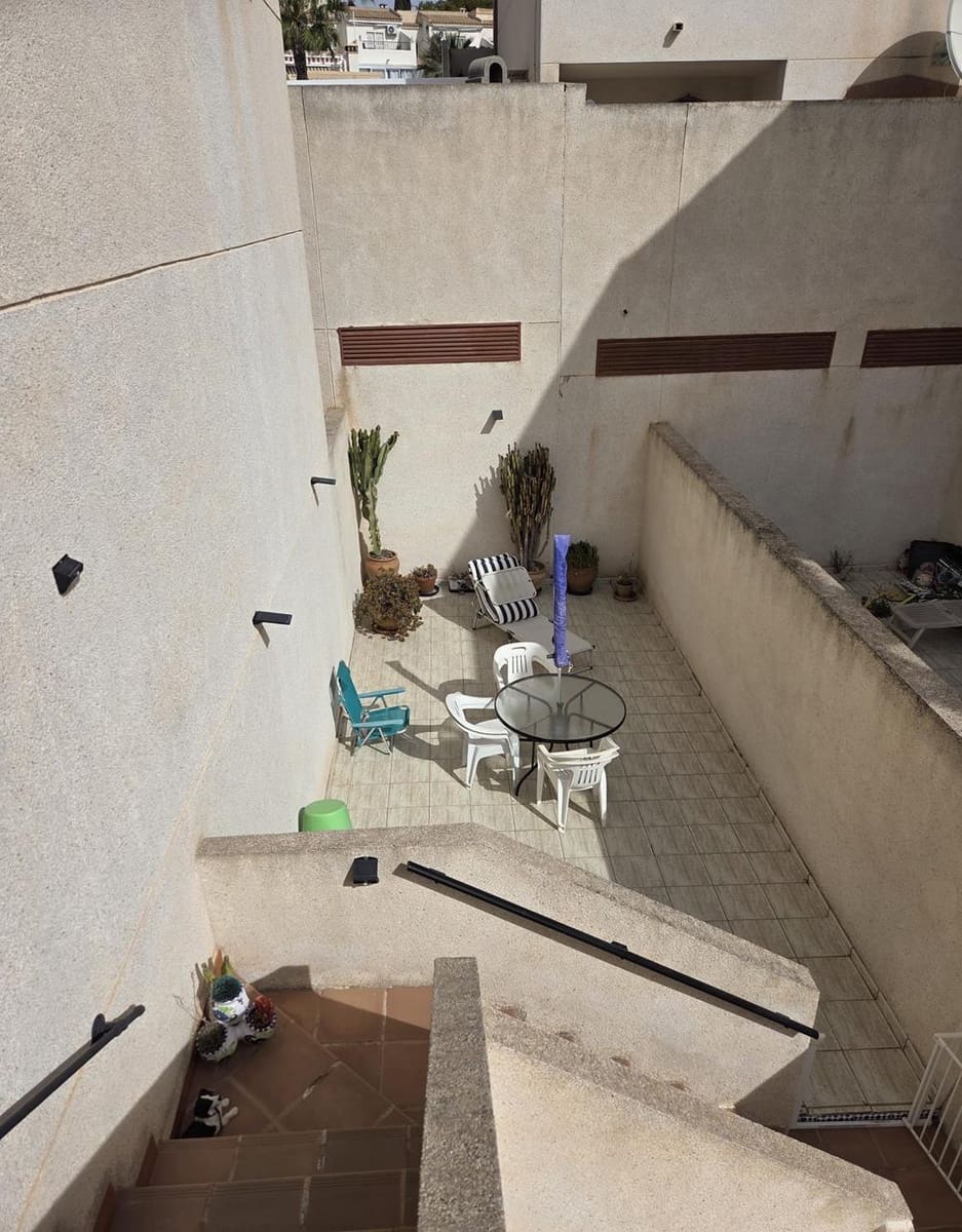 3 chambre Appartement à vendre à La Florida avec piscine garage - 210 000 € (Ref: 9761394)