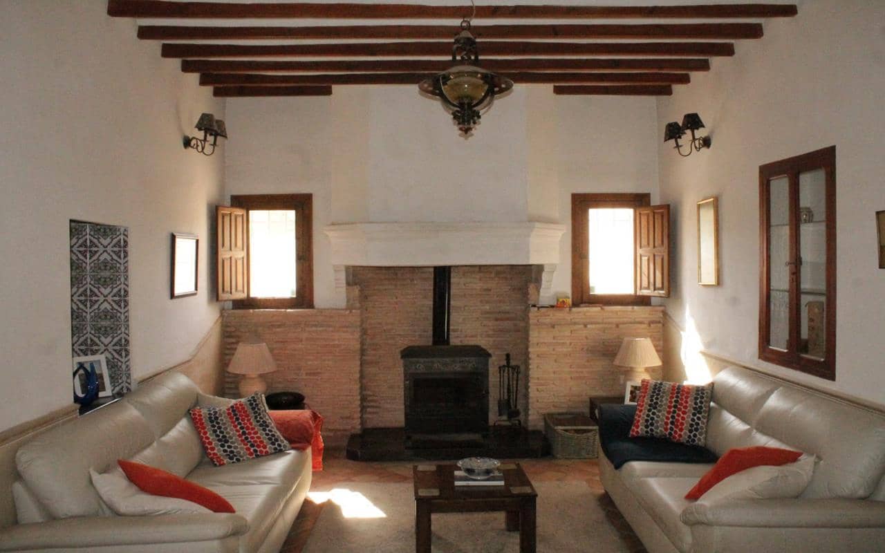 5 bedroom Finca/Country House for sale in Raspay with pool garage - € 359,995 (Ref: 9761623)