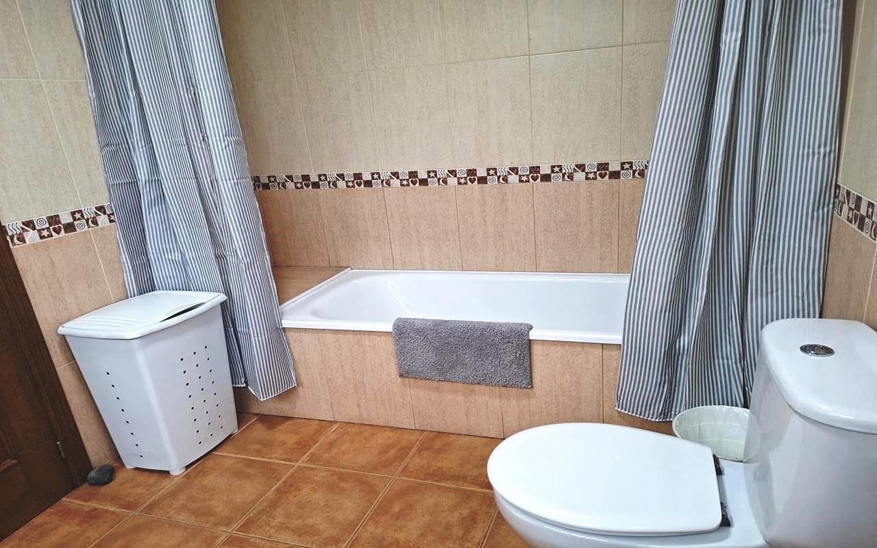 5 quarto Quinta/Casa Rural para venda em Catral com piscina garagem - 449 995 € (Ref: 9763250)