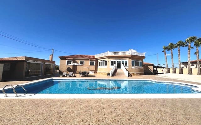 5 quarto Quinta/Casa Rural para venda em Catral com piscina garagem - 449 995 € (Ref: 9763250)